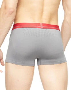 Calvin Klein Techno Minimal Low Rise Trunk NB3031 -Smooth Men Wear Store NB3031 030 alternate1